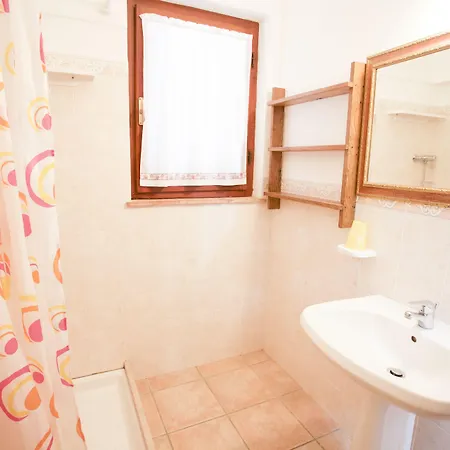 Apartment Morcone - Goelba